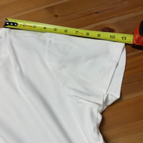 Eddie Bauer NWOT short sleeve, bright white T-shirt, 100% cotton - Picture 6 of 9